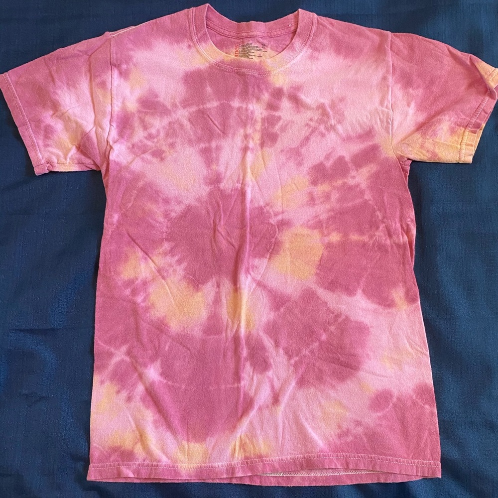 Four, custom tie dye t shirts, crew and v neck - Picture 2 of 9